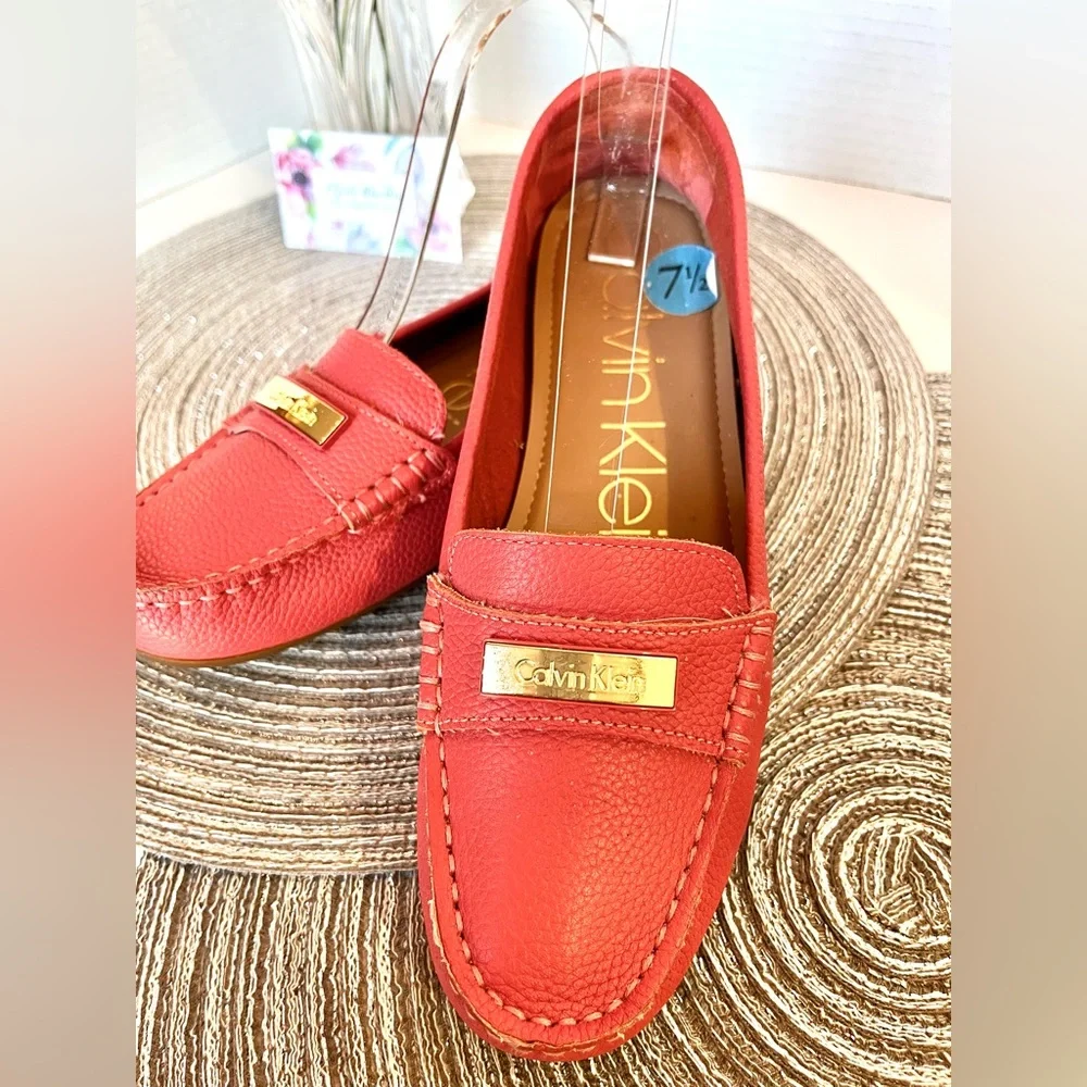 NEW CALVIN KLEIN Driving Loafers “Leta” Pebble Grain Leather Designer Logo - Picture 3 of 13